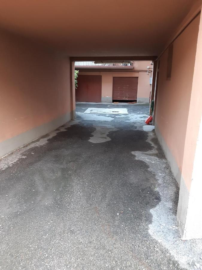 Double or Twin Room Private Bathroom