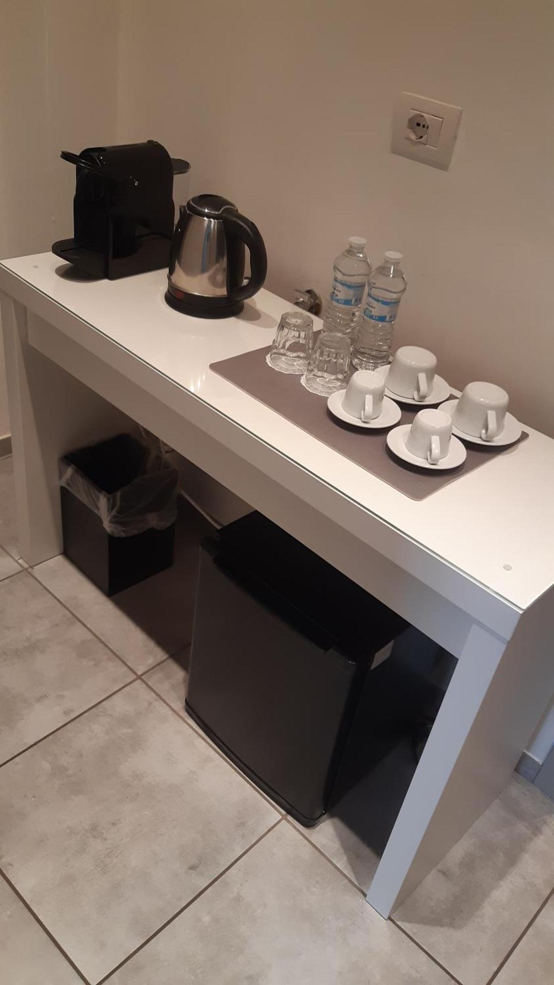 Double or Twin Room Private Bathroom